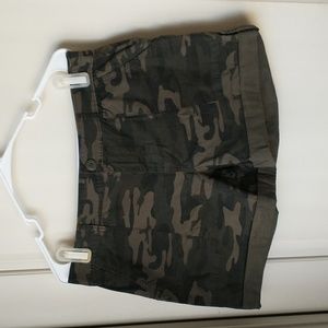 New Camo Green Camouflage Poplin Roll tab Short Medium